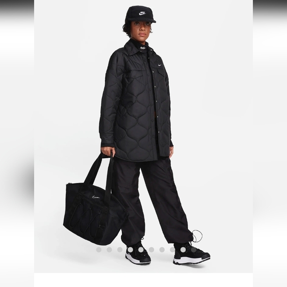 Nike Jackets & Blazers - NIKE WOMEN SPORTWEAR ESSENTIAL QUILT JACKET